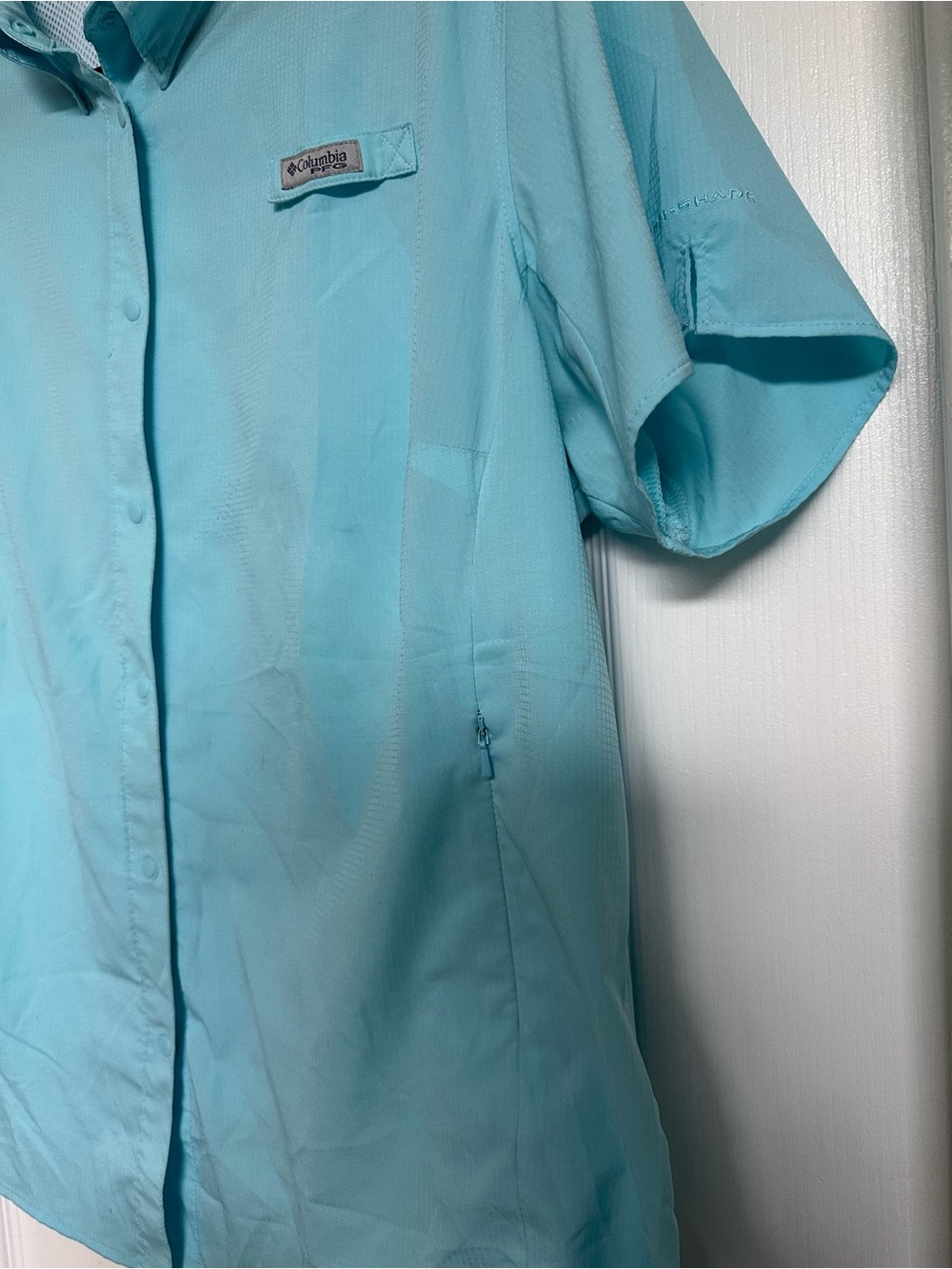 Columbia Women’s Short-Sleeve Button-Down Shirt — Aqua - Picture 3 of 5
